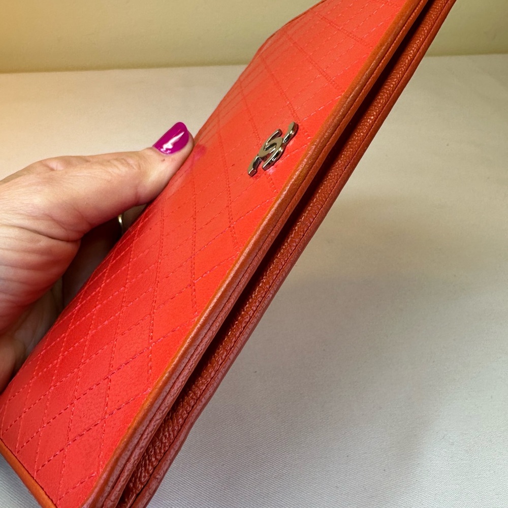 CHANEL CC Diamond Embossed Coral Leather Wallet SHW Sticker #11 2006-08 COA - Picture 8 of 13